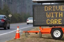 Study: Using Cellphone While Driving Leads To Other Risky Habits