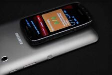 Tablet Can Charge A Phone Wirelessly Via Fulton Innovation’s New Technology