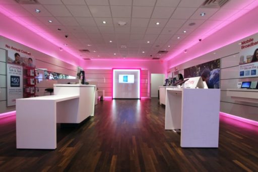 Read more about the article T-Mobile Starts Offering Unlimited Nationwide 4G Data Plans In USA