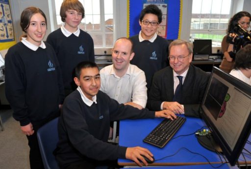 Read more about the article Google Funds Handing Out Of 15,000 Raspberry Pi Units To UK Schools
