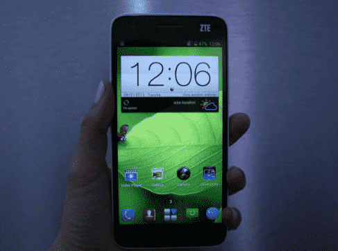 Read more about the article ZTE Unveils High-End 5-Inch Grand S Smartphone At CES 2013