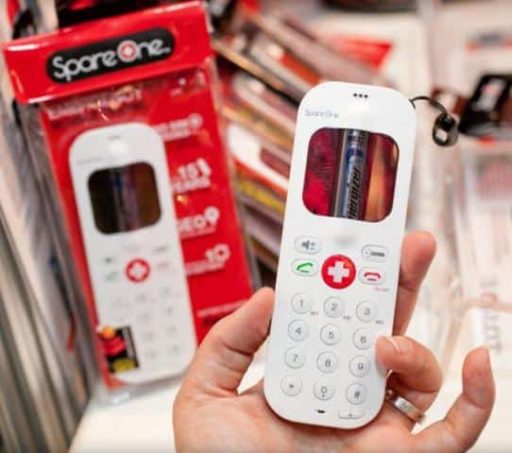 Read more about the article $100 SpareOne Emergency Cellphone Powers Up With AA Battery