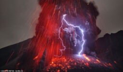 Thrill-Seeking Photographer Captured Rare Moments Of Lava Meeting Lightning