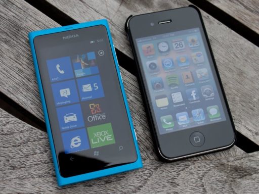 Read more about the article Nokia Surprisingly Joins Apple In Patent Litigation Against Samsung