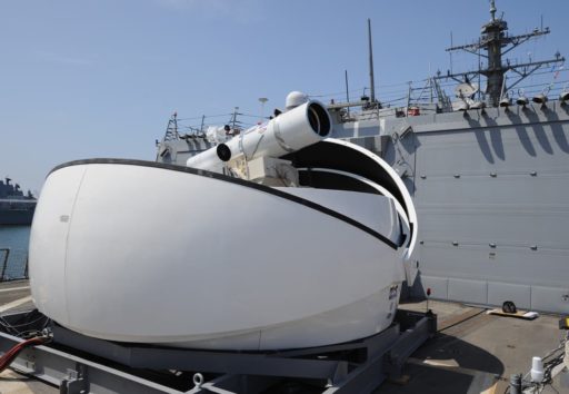 Read more about the article US Navy To Use Laser Weapons On Ships By 2014