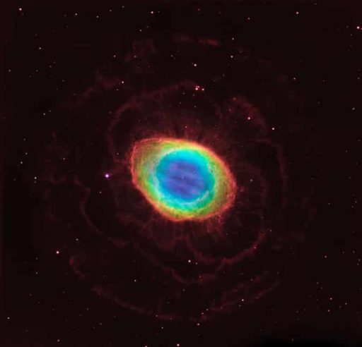 Read more about the article Hubble Images Show Ring Nebula Is A ‘Football-shaped Jelly Doughnut’