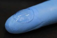 Scientists Built Soft, Transparent Contact Lens Displays With Nanomaterials