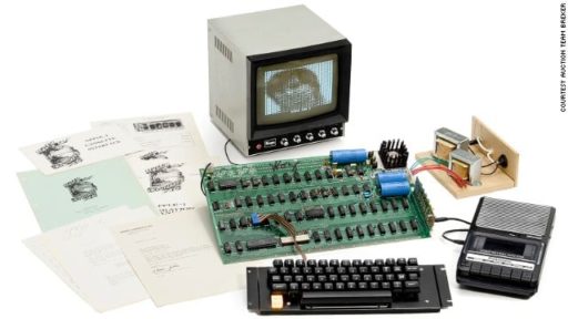 Read more about the article Another Apple 1 From 1976 Is Up For Auction