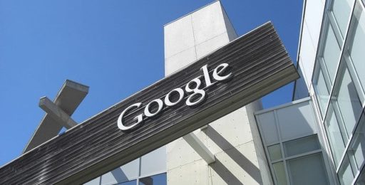 Read more about the article Google Stands Against Gag Orders By FISA Courts
