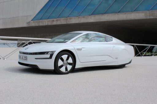 Read more about the article Volkswagen XL1 Concept Car Stretches Milage To 262 MPG
