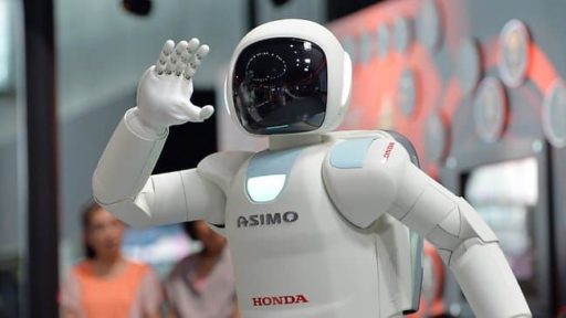 Read more about the article How The First Day Went For Honda Asimo As Museum Guide? Not Good
