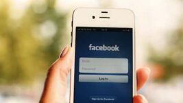 Facebook Plans To Sell TV-Style Ads For $2.5 Million Each