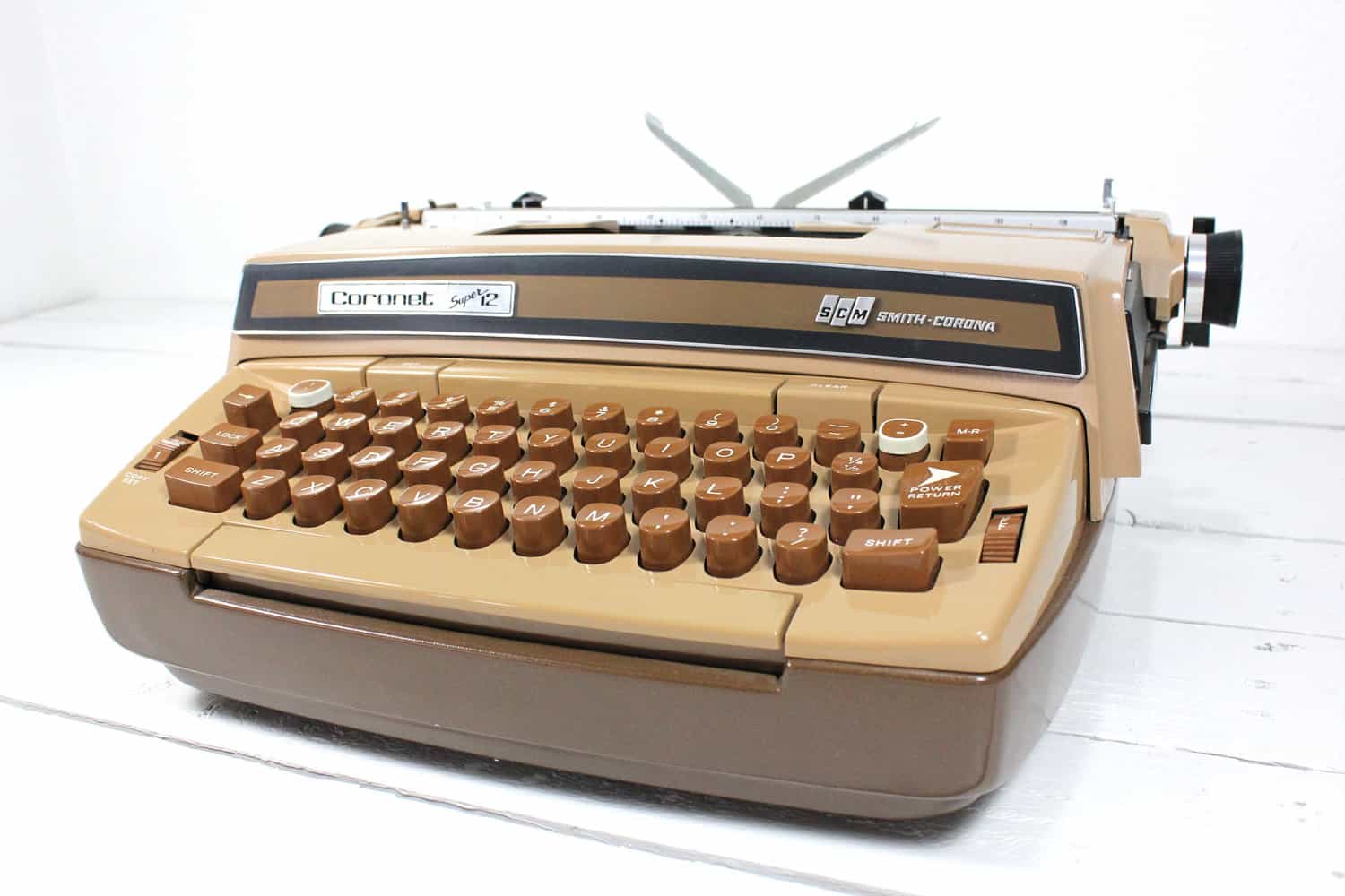 You are currently viewing To Avoid Security Leaks, Kremlin Resorts To Typewriters