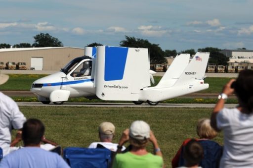 Read more about the article [Video] Terrafugia’s Roadable Plane ‘Transition’ Flying First Time In Public