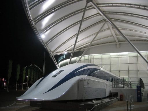 Read more about the article Japan Made World’s Fastest Train Ahead Of Hyperloop