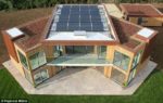 Want To Own The UK’s First Solar-powered House? Costs Only £1.2 Million