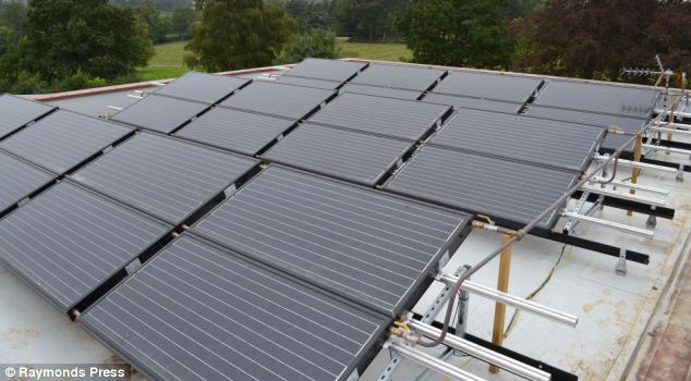 UK's First Solar-powered House - 3