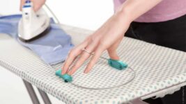 Russia Claims Imported Chinese Clothing Irons Are Bugged