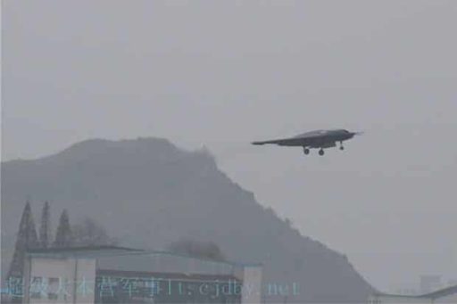 Read more about the article China Successfully Flies Its First Stealth Drone