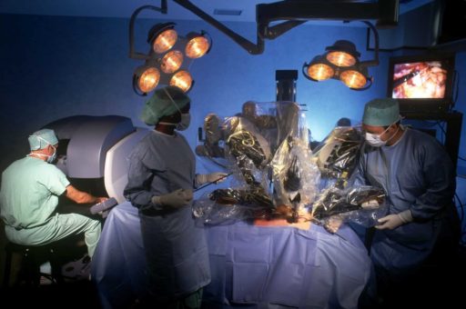 Read more about the article Researchers Found Robotic Surgery Has Same Outcome As Conventional Surgery