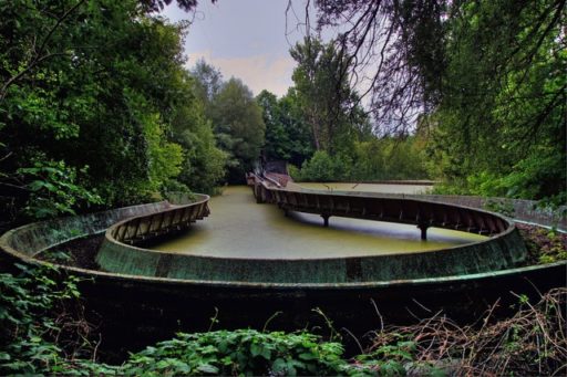Read more about the article Abandoned Amusement Park In Berlin Is Up For Sale On eBay