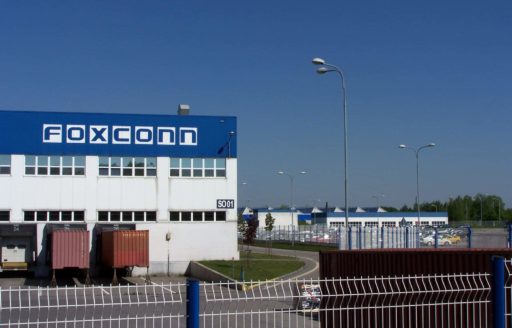 Read more about the article Foxconn To Invest $1 Billion In Indonesia For Building Factories