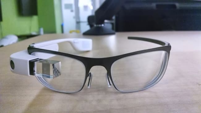 You are currently viewing Google Glass Will Be Available To Everyone Only On April 15th