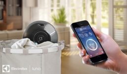 Luna – A Hi-Tech Metal Ball That Can Turn Laundry Basket Into A Washer