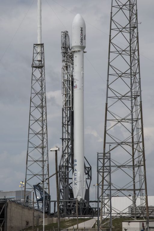 Read more about the article OG2 To Launch After Delay: SpaceX Finally Launching Falcon 9 Rocket Today (Update)