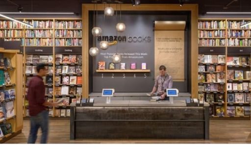 Read more about the article Amazon Opens First Physical Bookstore In Seattle