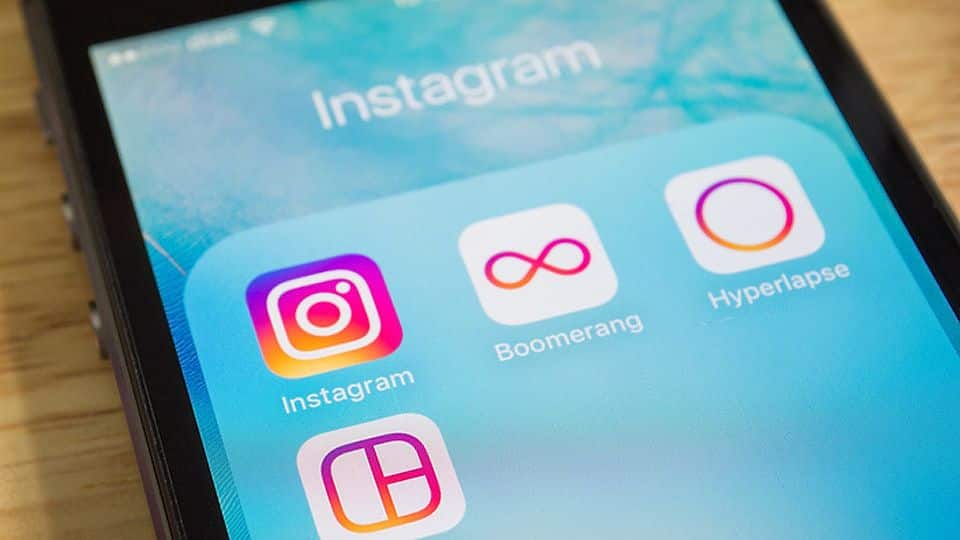 Read more about the article How To Easily Add Soundtrack And Emoji Slider Or Conduct Polls On Instagram Stories