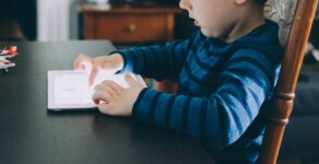 Games And Apps To Keep Your Kid Quiet For A While