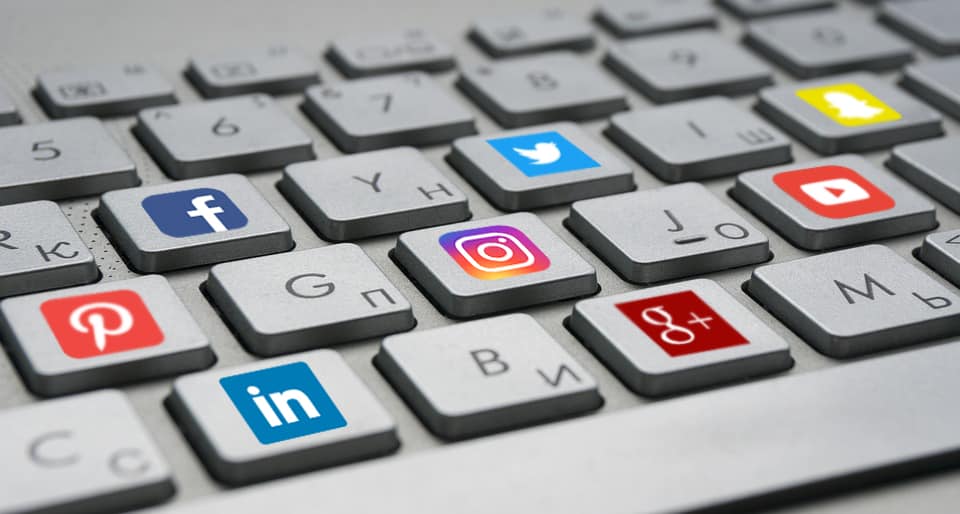 Read more about the article Top 5 Best Free Social Media Management Tools To Save Times In 2019