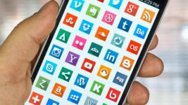 Best Apps To Keep Up 2019 New Year Resolutions & Achieve Your Goal