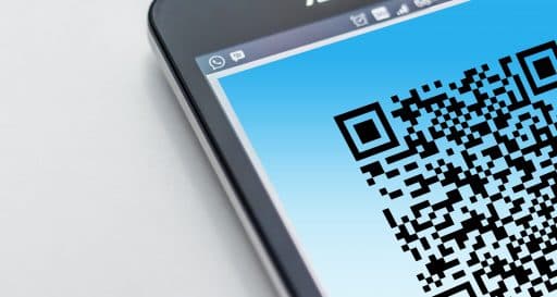 Read more about the article How To Scan QR Codes With Any Smartphone [Android + Apple]