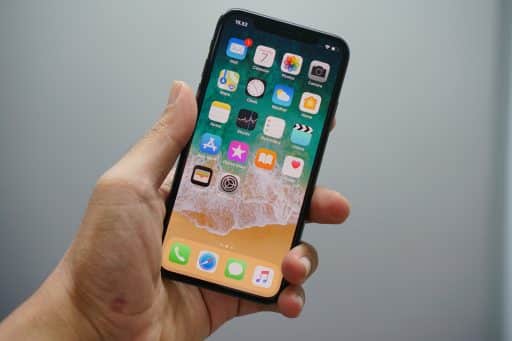Read more about the article How To Hard Restart iPhone X