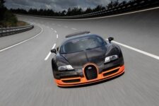 Bugatti Veyron: Records Fastest Car on The Planet