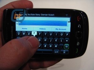 Read more about the article Exclusive BlackBerry Bold 9800 Slider Photos