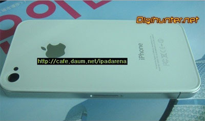 Read more about the article White iPhone 4G from Korea Leaked ahead of iPhone 4G Release