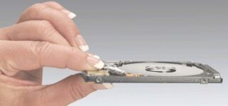 Hitachi’s 320GB 7mm hard drive